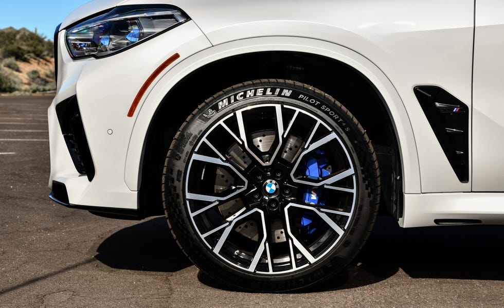 [Image: 2020-bmw-x5-m-126-1582911131.jpg?crop=1x...size=980:*]