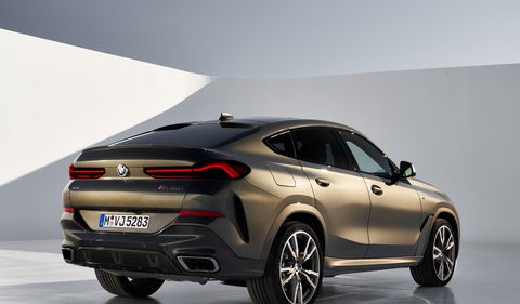 The Bmw X6 Is Bigger Quicker And Still Ridiculous