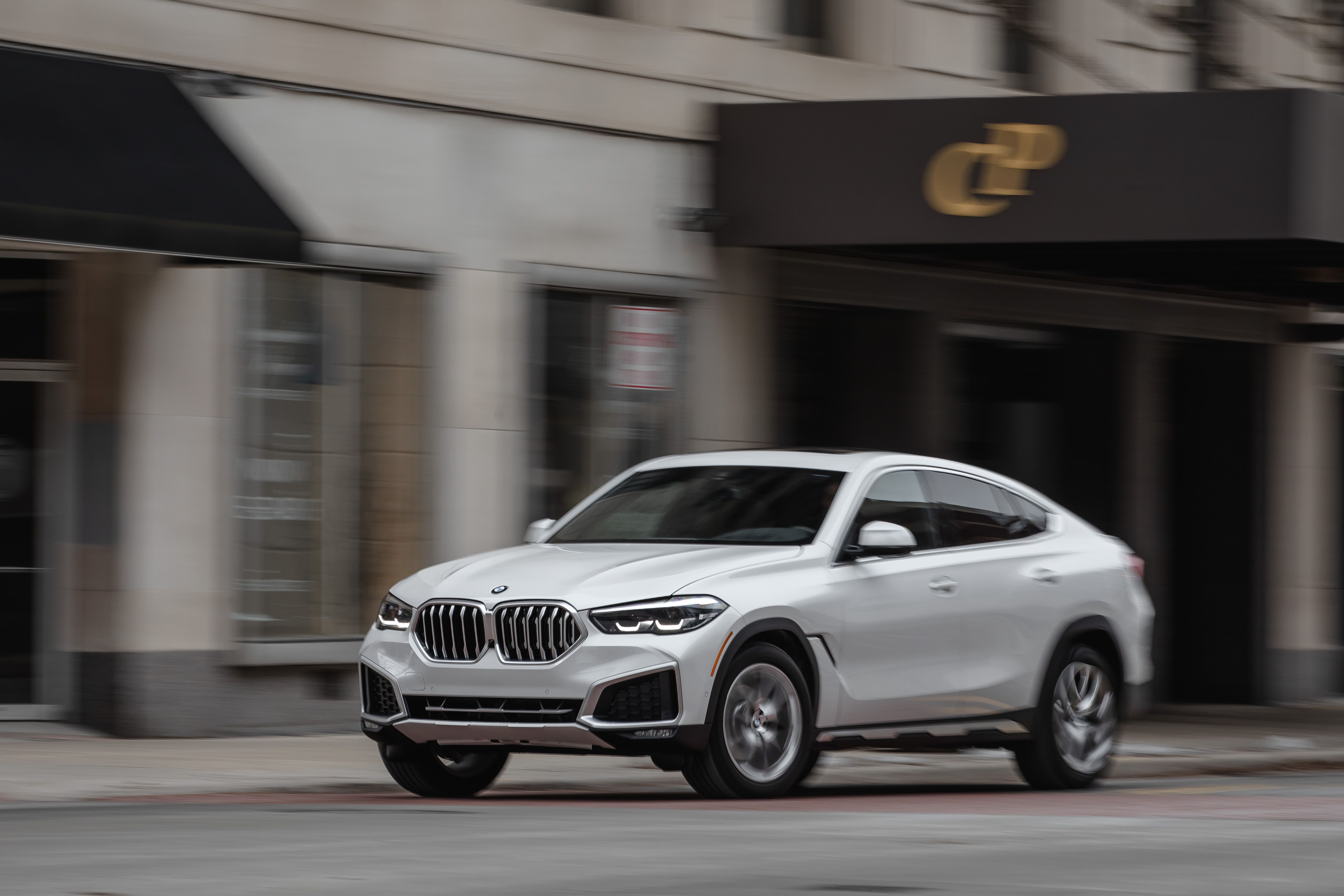 Bmw X6 Xdrive40i Same Shape Improved Performance