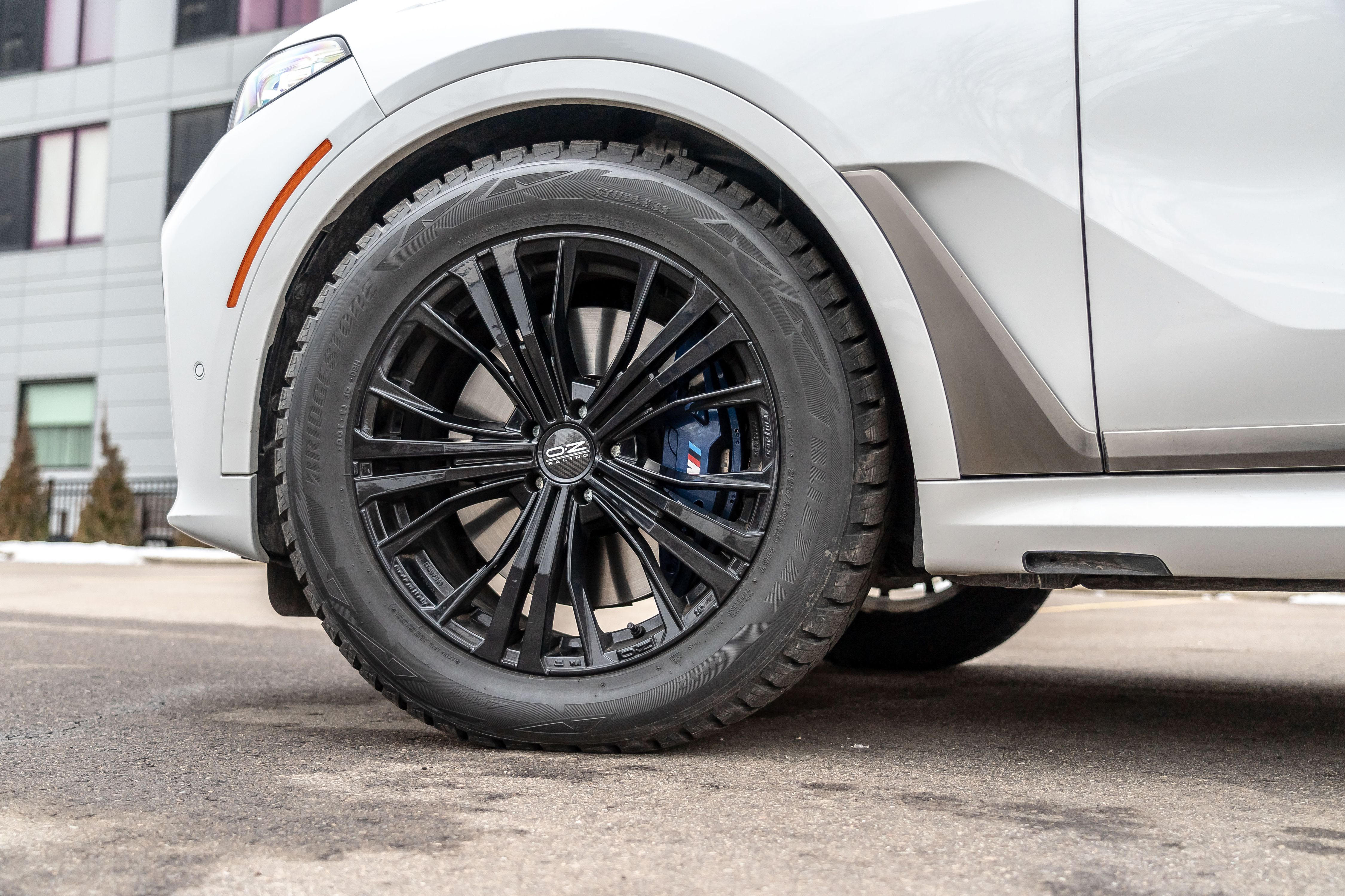 bmw x7 m50i mpg