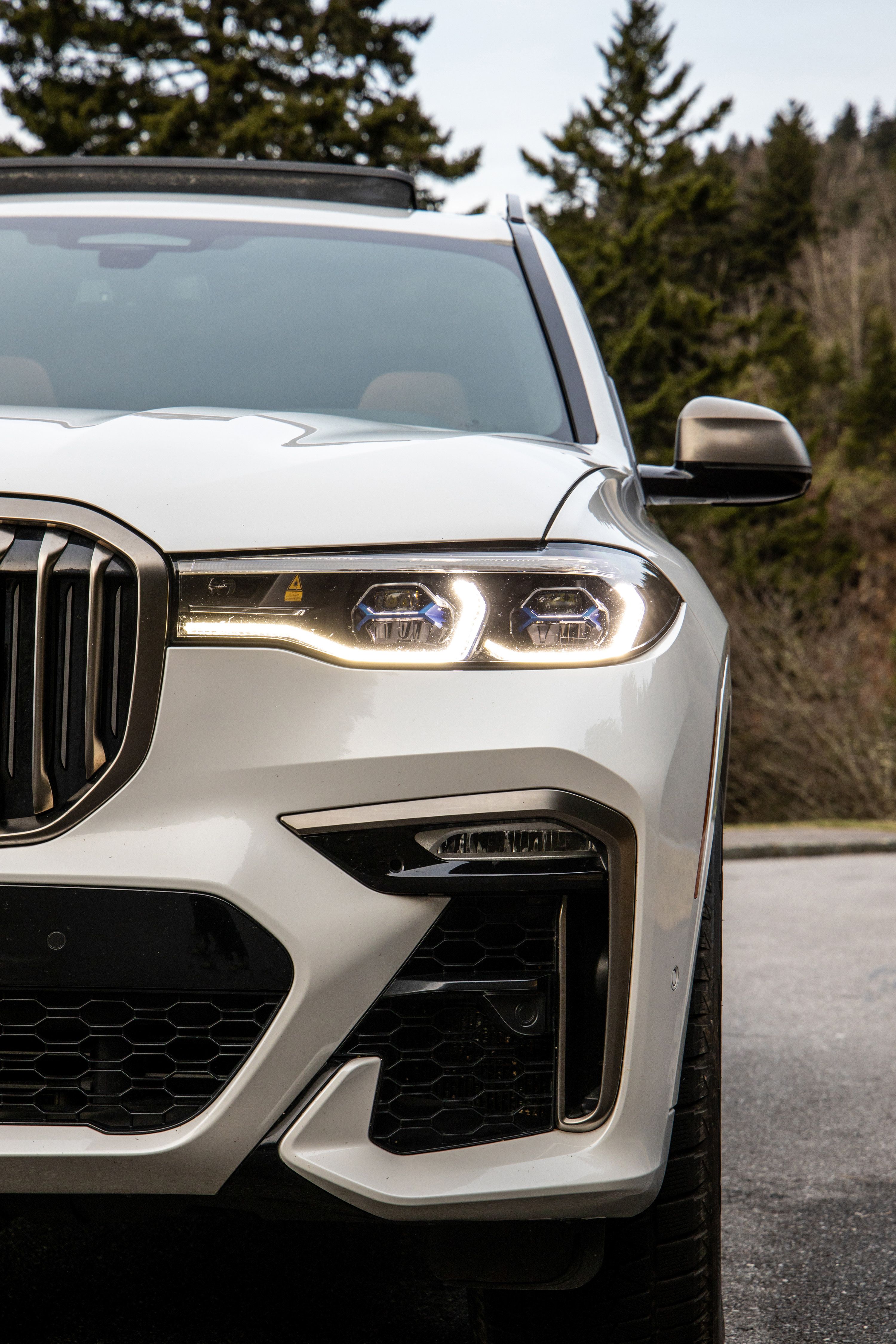 bmw x7 m50i mpg