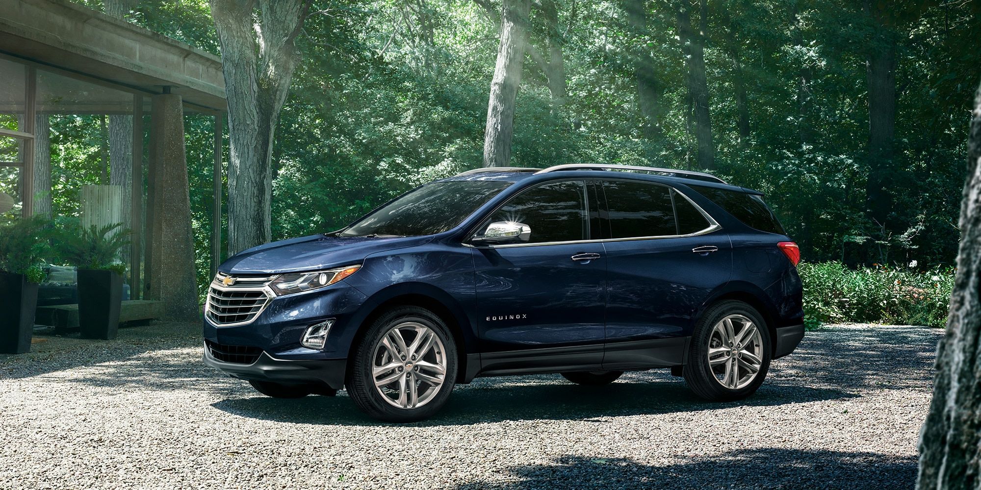 Chevrolet Equinox Features And Specs Car And Driver