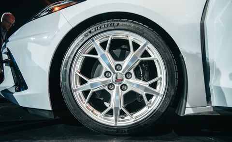 2020 Chevrolet Corvette tire
