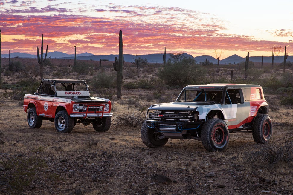 2020-ford-bronco-sema-107-1572891736.jpg