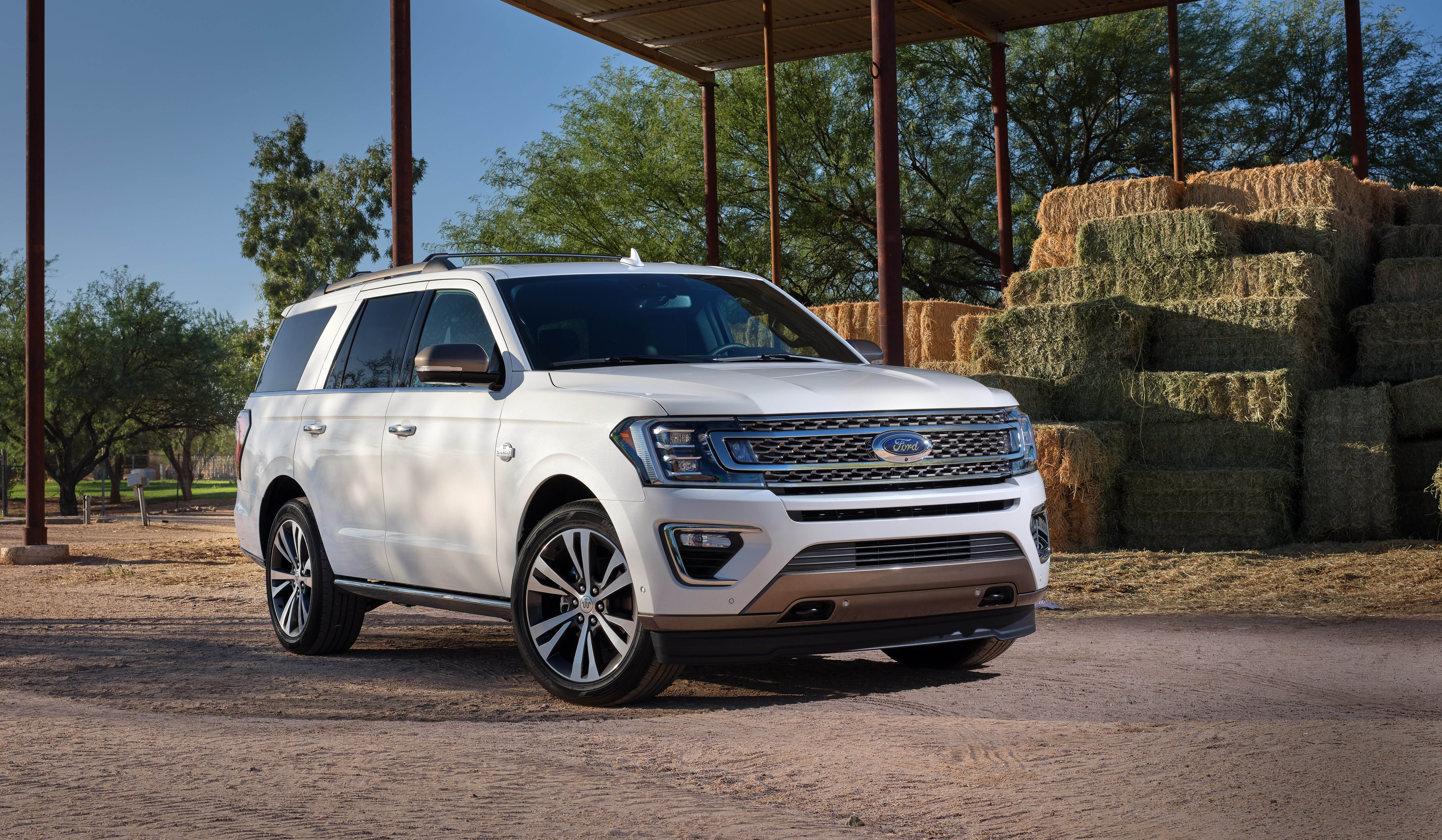 2020 ford expedition review pricing and specs car and driver