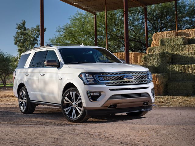 2020 Ford Expedition Review Pricing And Specs