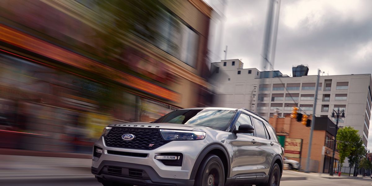 The 400 Hp Ford Explorer St Is Quick Compelling And Unexpected