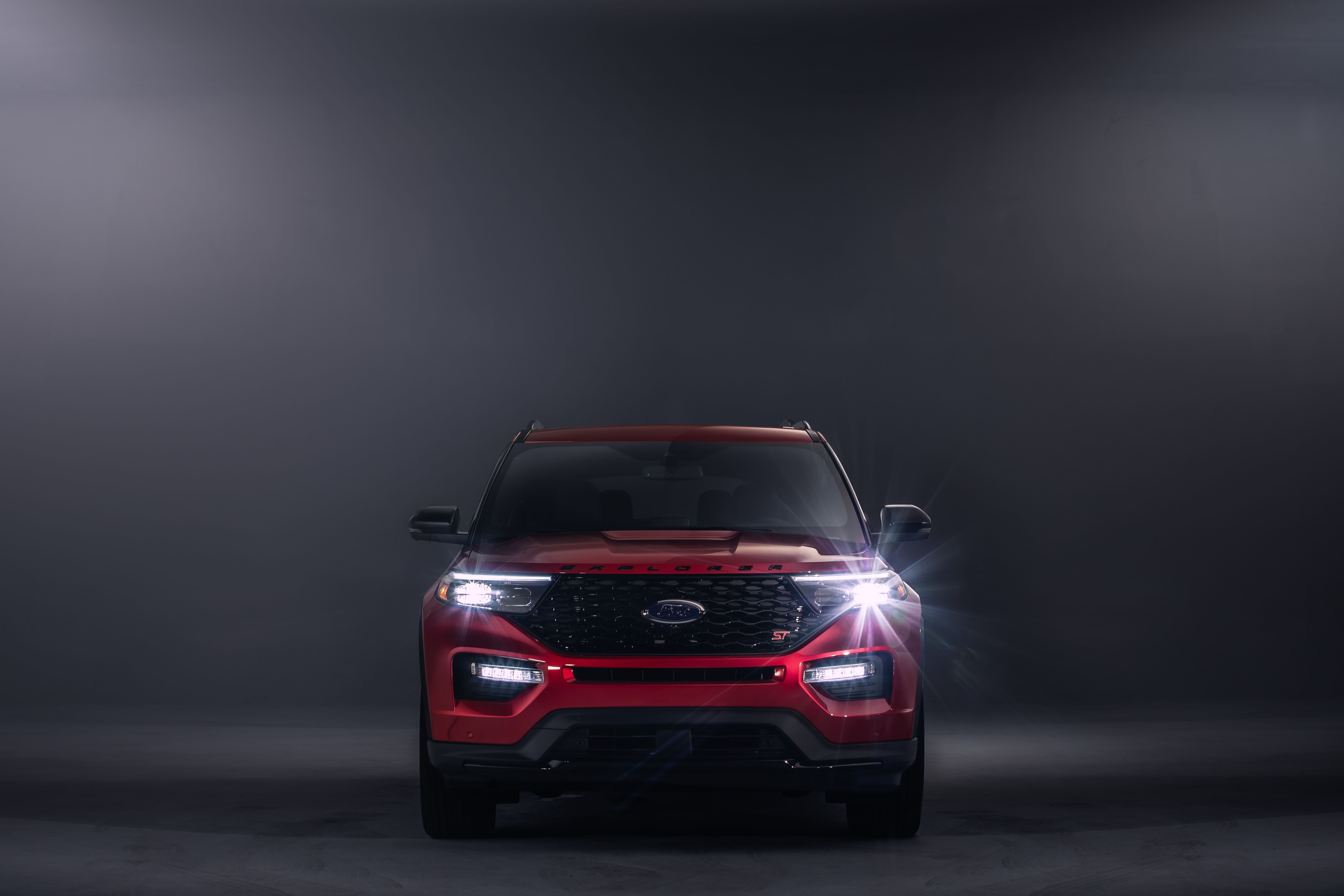 Ford Explorer St Photos