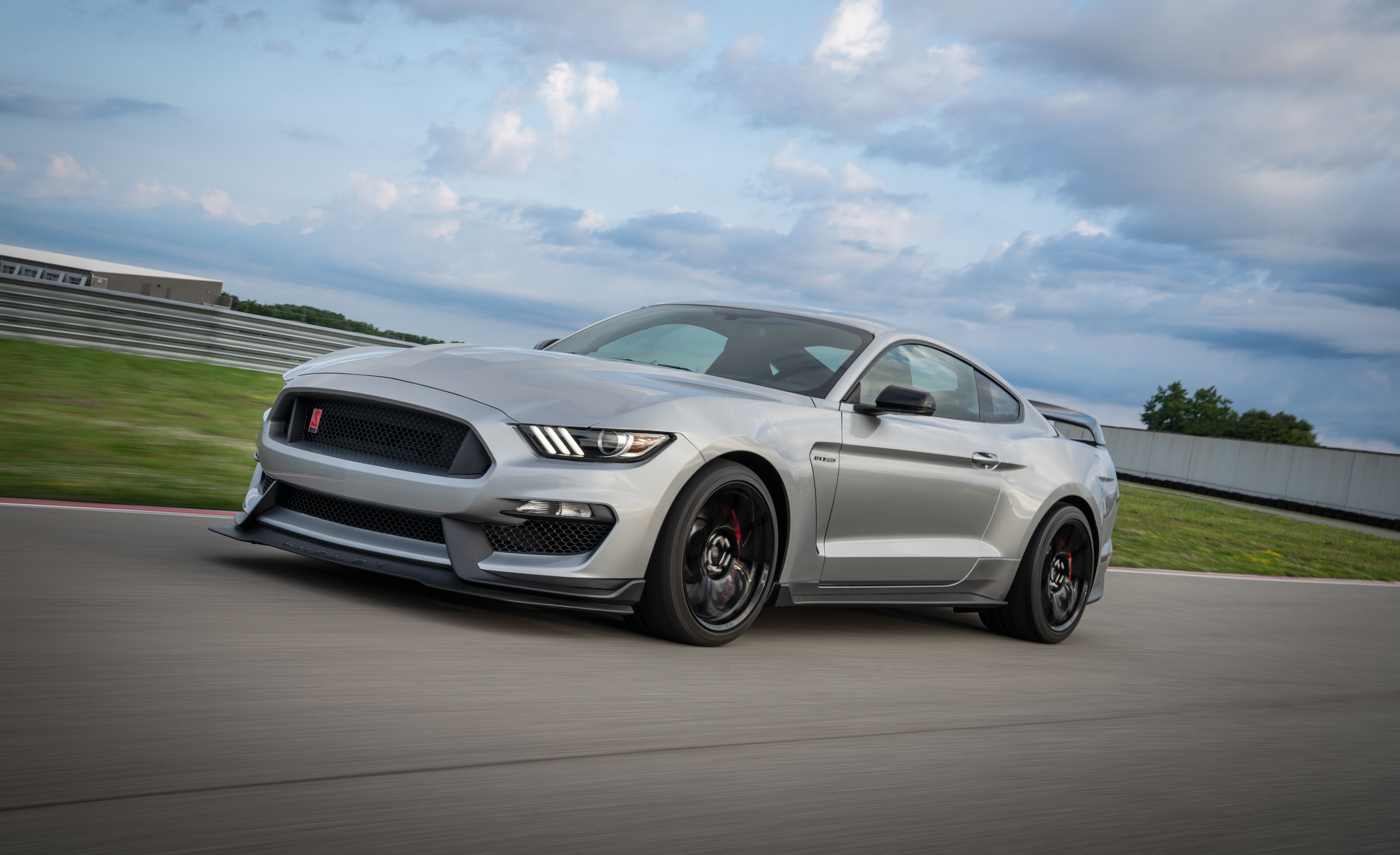 2016 mustang gt wheel horsepower