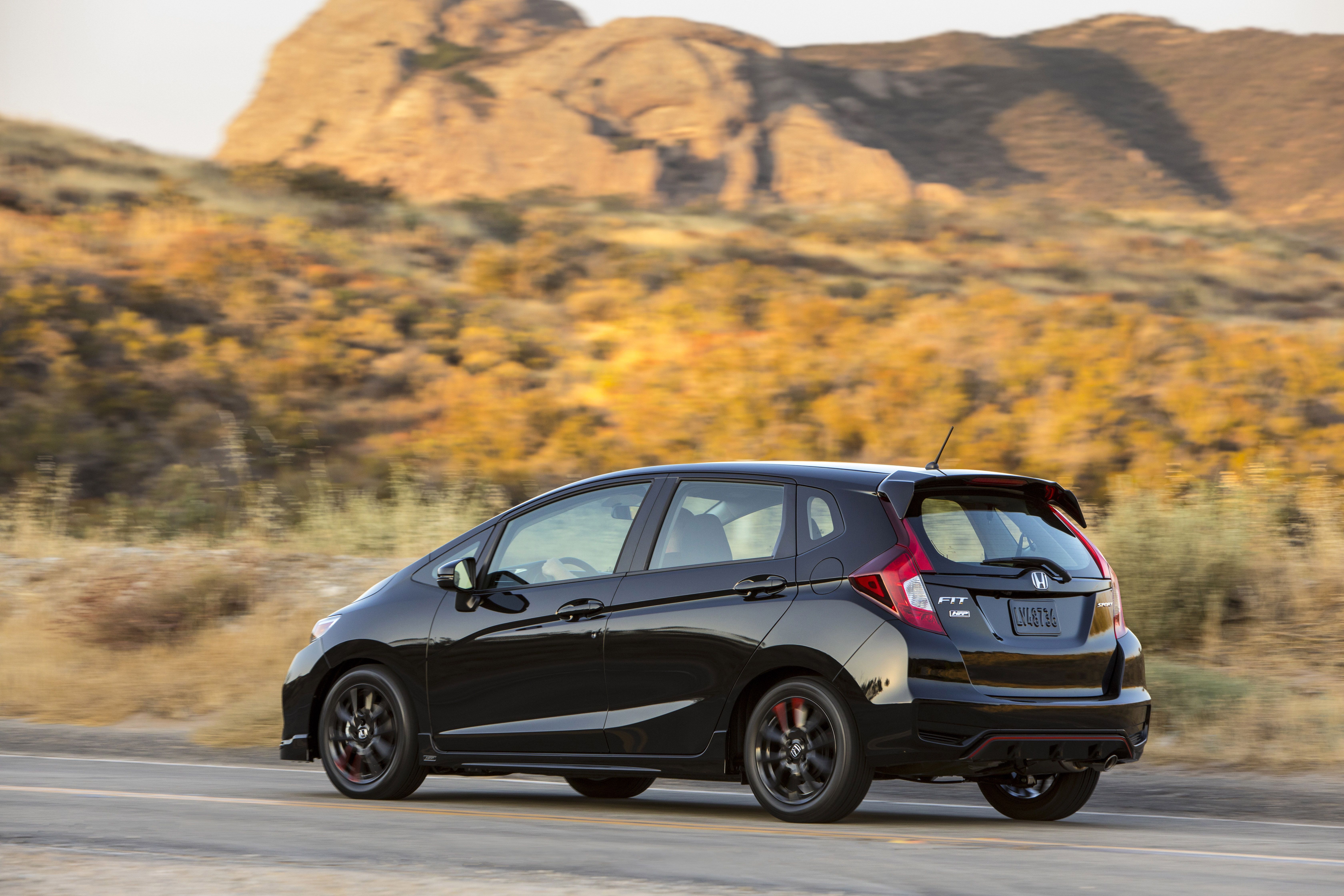 2020 Honda Fit Review, Pricing, and Specs