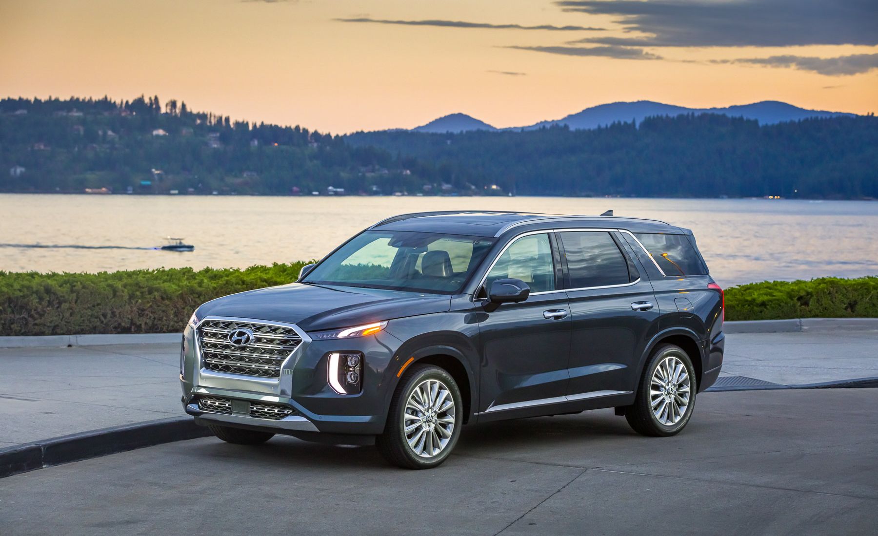 2020 Hyundai Palisade Review, Pricing, and Specs