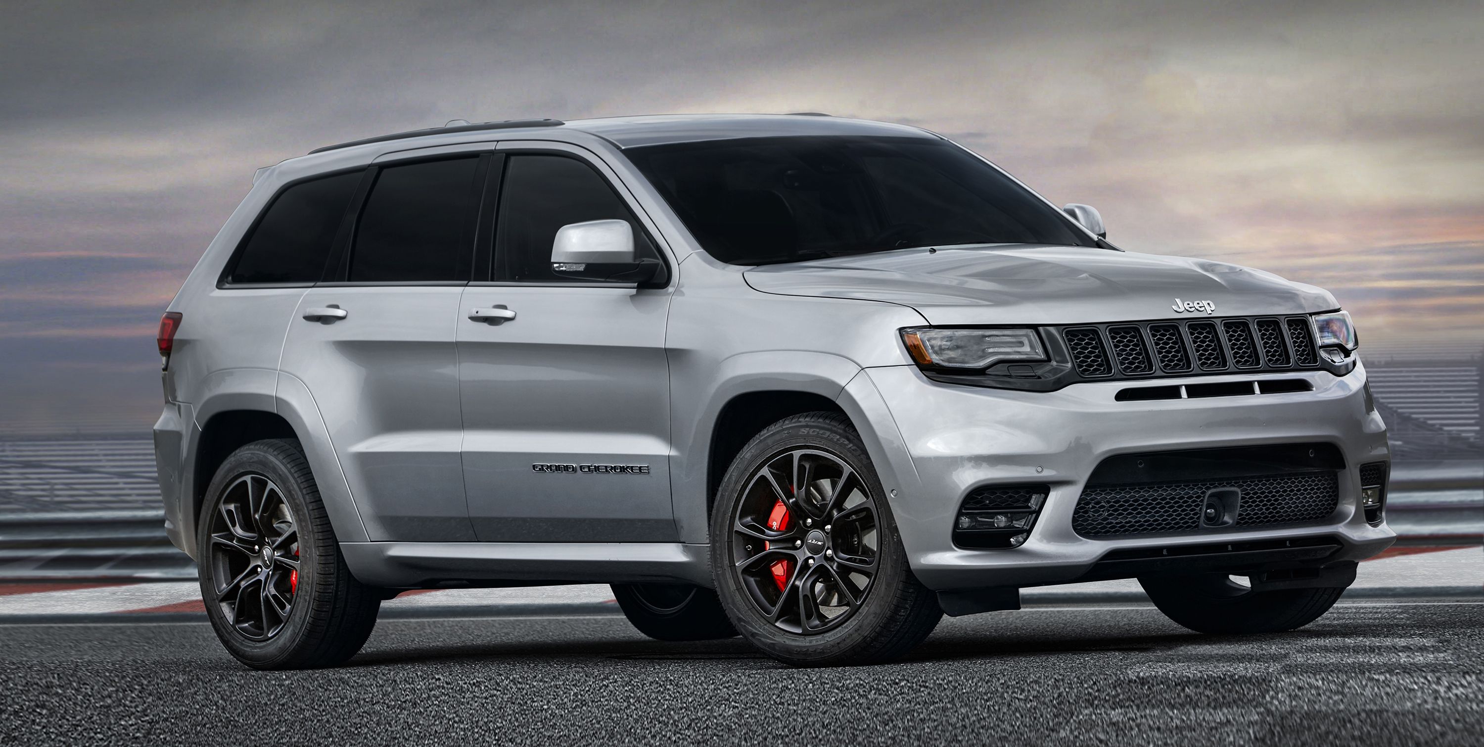 Jeep Grand Cherokee Srt Review Pricing And Specs