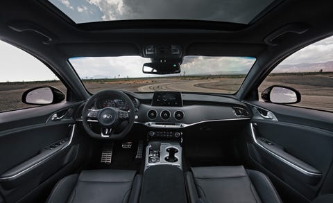 Kia Stinger Review Pricing And Specs Kia Stinger Review Pricing And Specs