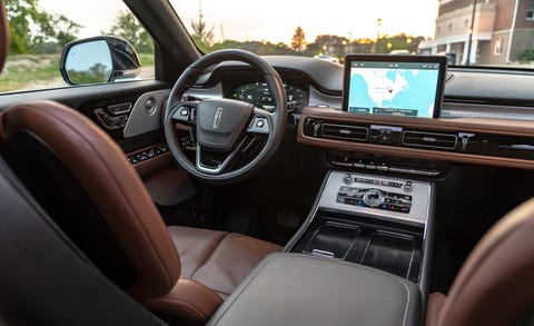 2020 Lincoln Aviator Review, Pricing, and Specs