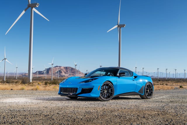 Lotus Evora Gt Review Pricing And Specs