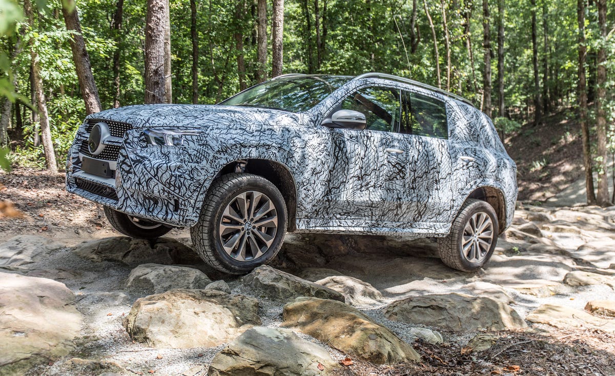 2020 Mercedes Benz Gle450 Frees Itself From A Deep Sand