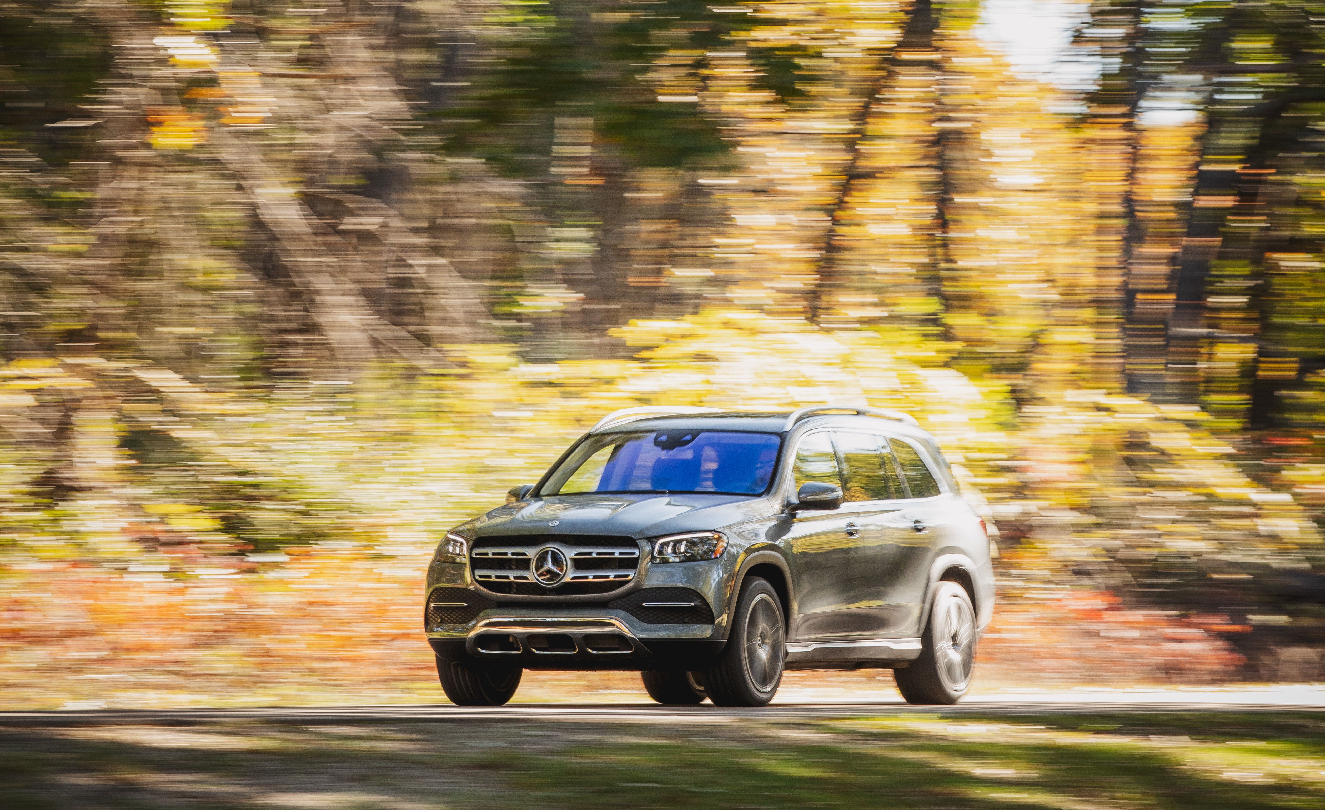 2020 Mercedes Gls Has Impressive Moves For A High Tech