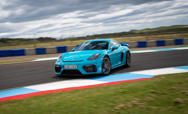 21 Porsche 718 Cayman Gt4 Spyder Get Pdk Dual Clutch Automatic