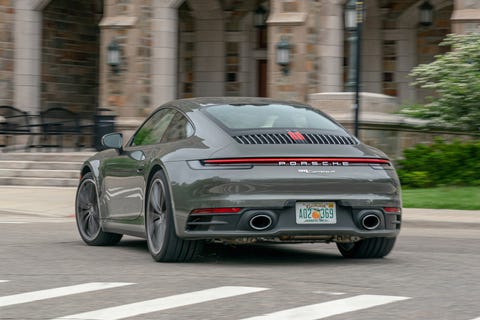 2020 porsche 911 carrera 4