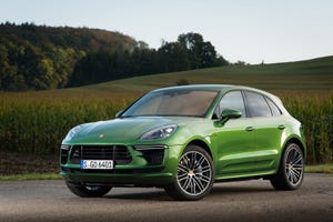 2020 Porsche Macan Turbo front