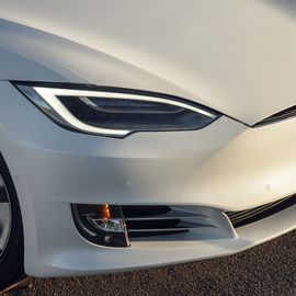 Tesla Fixes Recall Issue Involving Full Self-Driving Beta Software