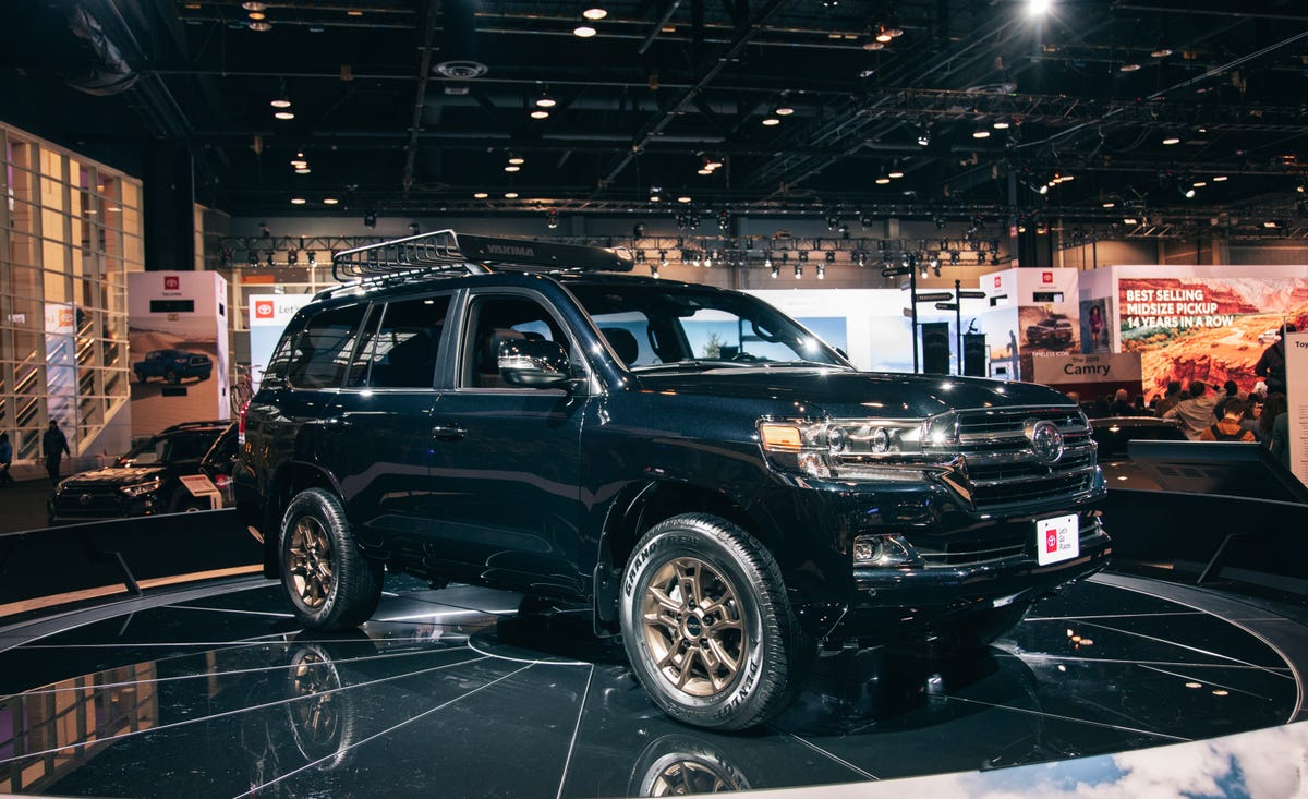 2020 Toyota Land Cruiser Heritage Edition Cool Retro Badging