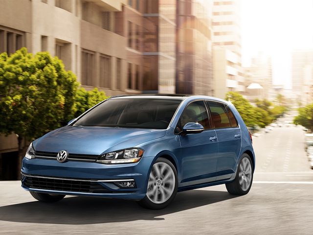 Volkswagen Golf Review Pricing And Specs