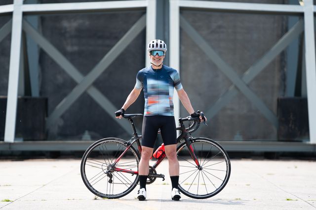 credit Commotie Antecedent Review Pearl Izumi Interval wielershirt en fietsbroek