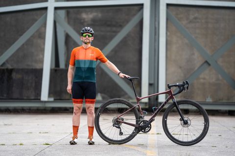 Etna timmerman Zinloos Northwave Blade wielershirt en Wingman fietsbroek | Bicycling