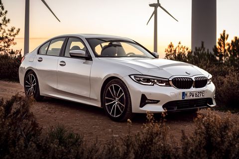 2021 bmw 3 series front