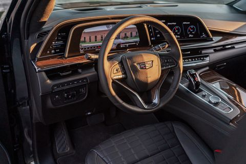 Tested 2021 Cadillac Escalade Esv Goes Big On High Tech Luxury
