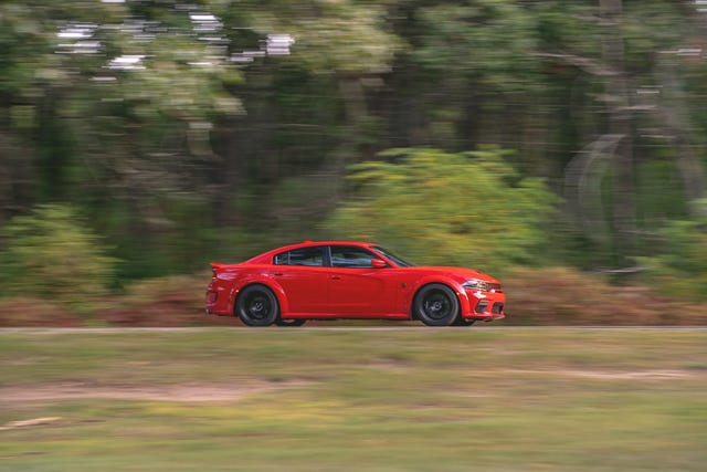 Tested 21 Dodge Charger Hellcat Redeye Embodies The Muscle Car Ethos