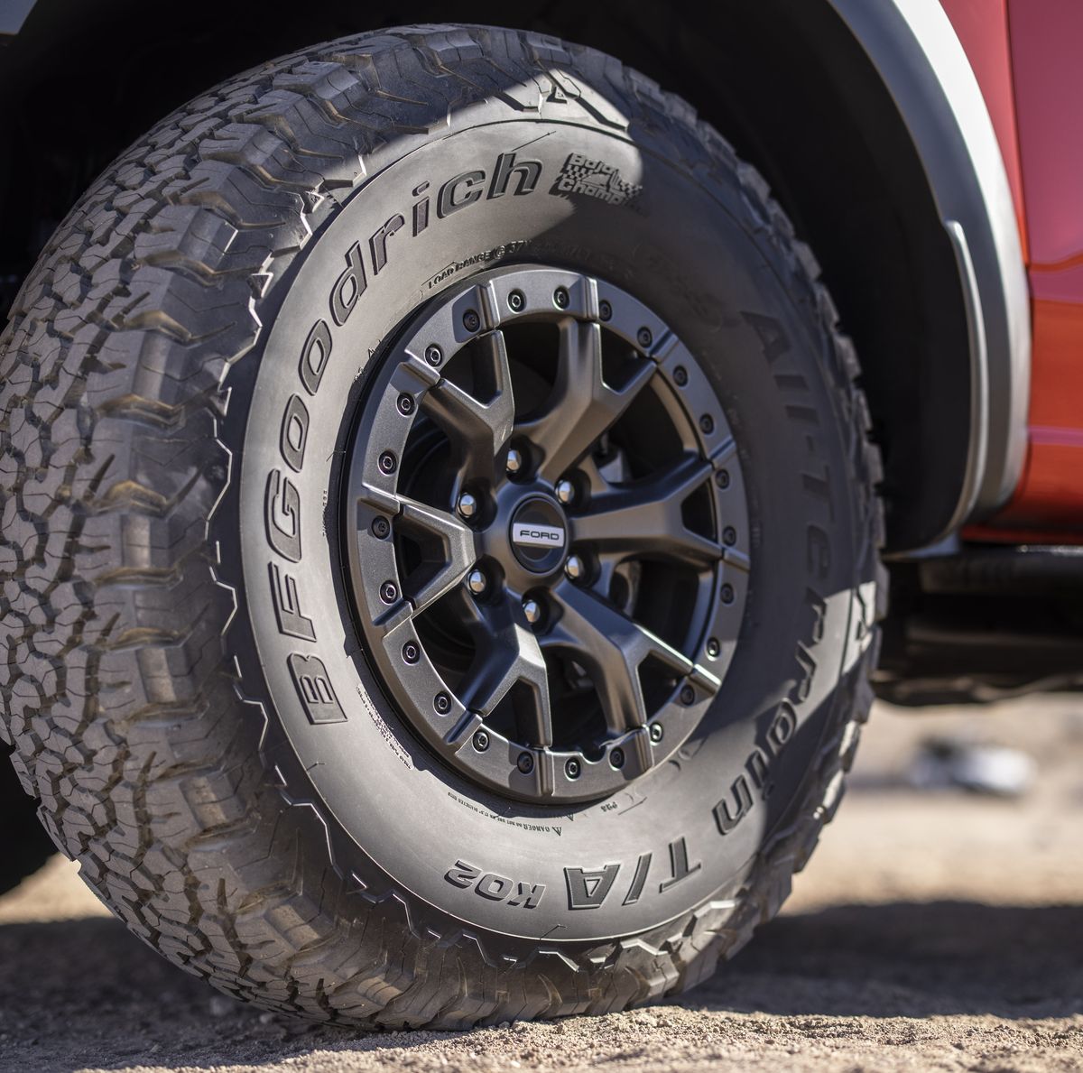 2022 Ford Raptor's Tires Were Too Big For F-150 Factory