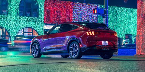 2021 ford mustang mach e 4