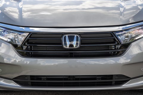 Tested: 2021 Honda Odyssey Delivers a Range of Smart Updates