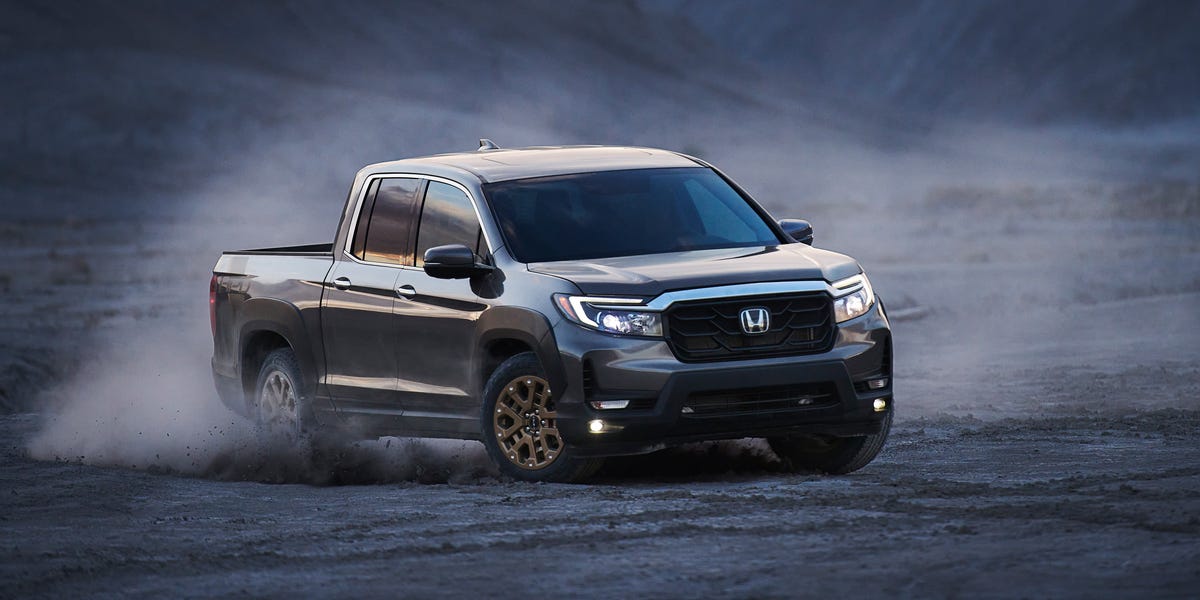 View Photos of the 2021 Honda Ridgeline 1 2021 honda ridgeline 111