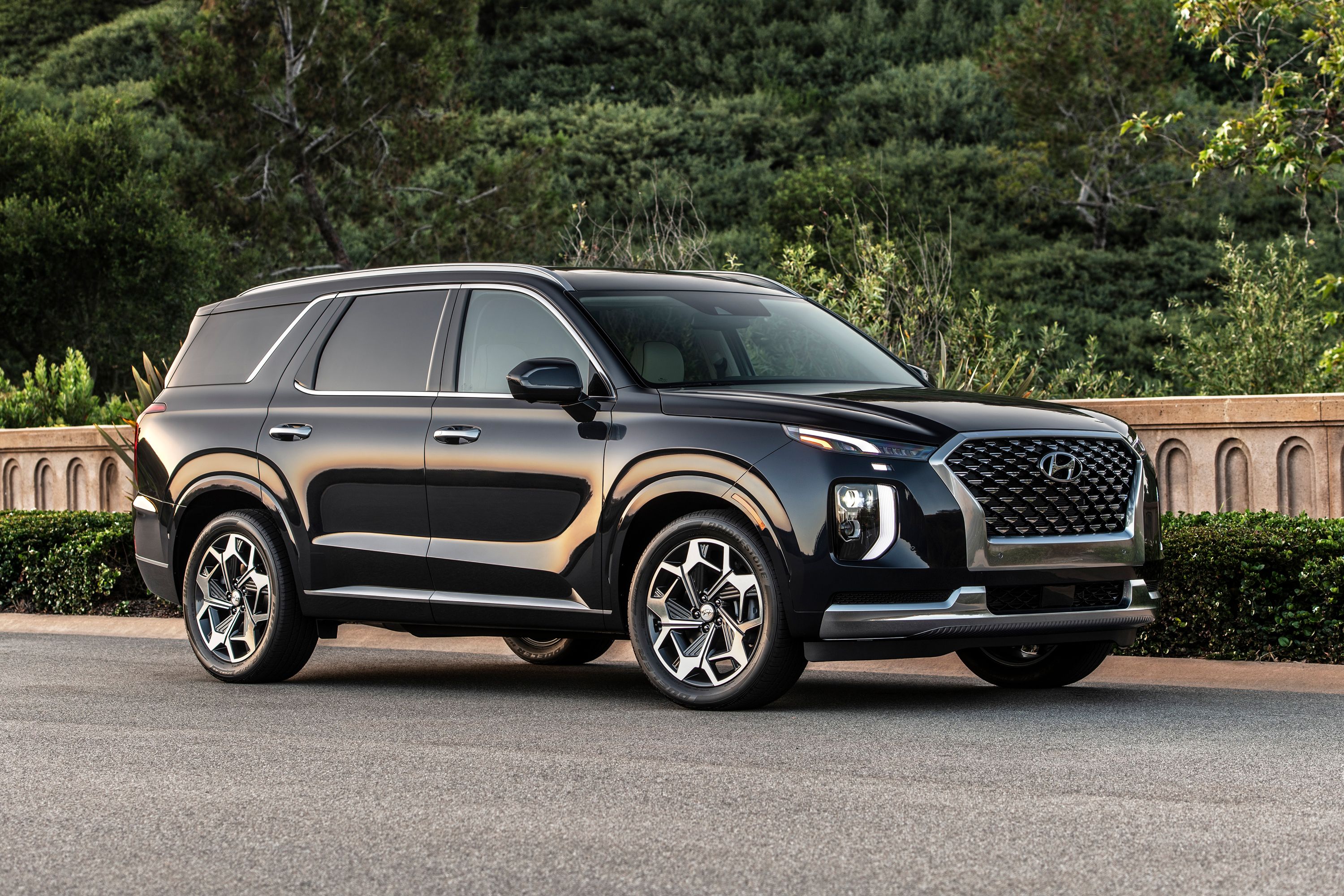 Hyundai Palisade Features And Specs