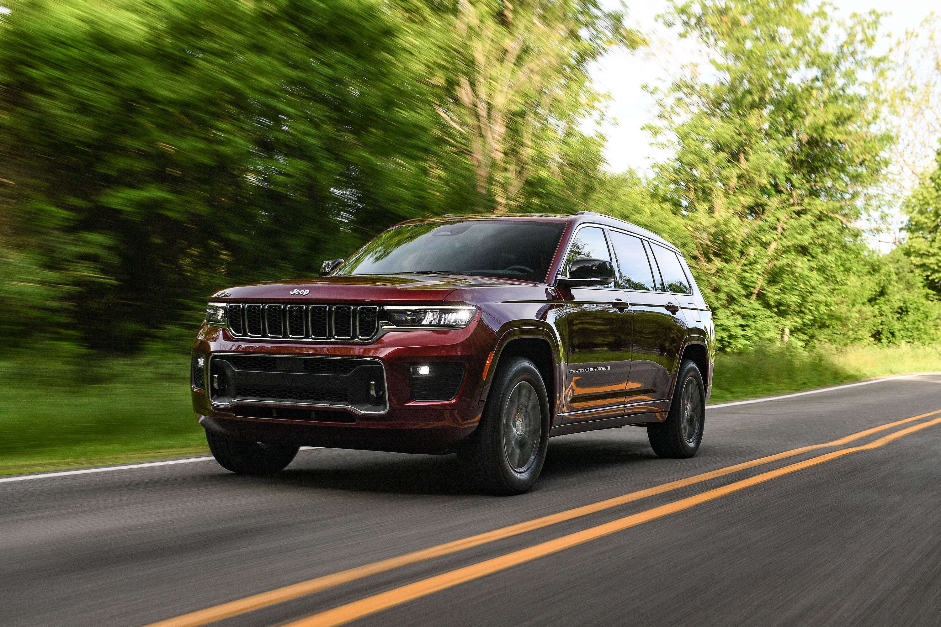 21 Jeep Grand Cherokee L Remains True To Form