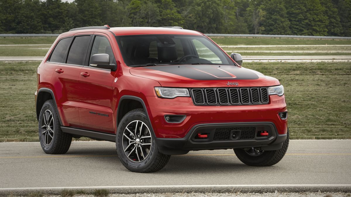 2021 Jeep Grand Cherokee Front Exterior