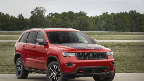 2021 jeep grand cherokee front