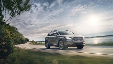 2021 Lincoln Nautilus front 2021 lincoln nautilus front