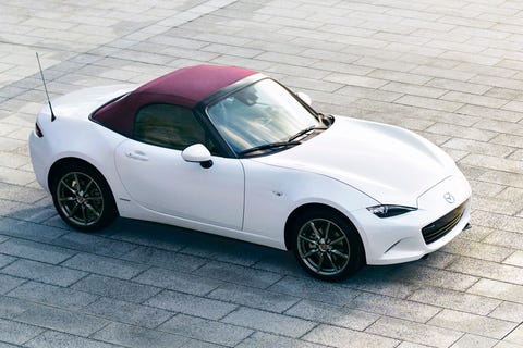 2021 mazda mx 5 miata front