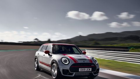 Mini Cooper Coupe S / JCW Review, Pricing and Specs