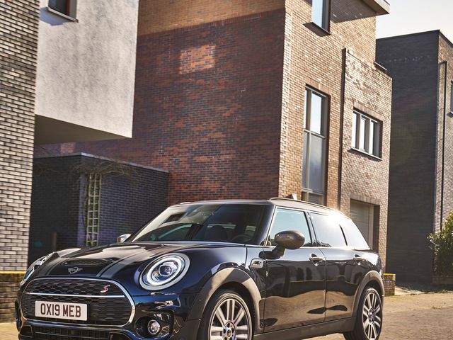 2021 Mini Cooper S Clubman Review Pricing And Specs