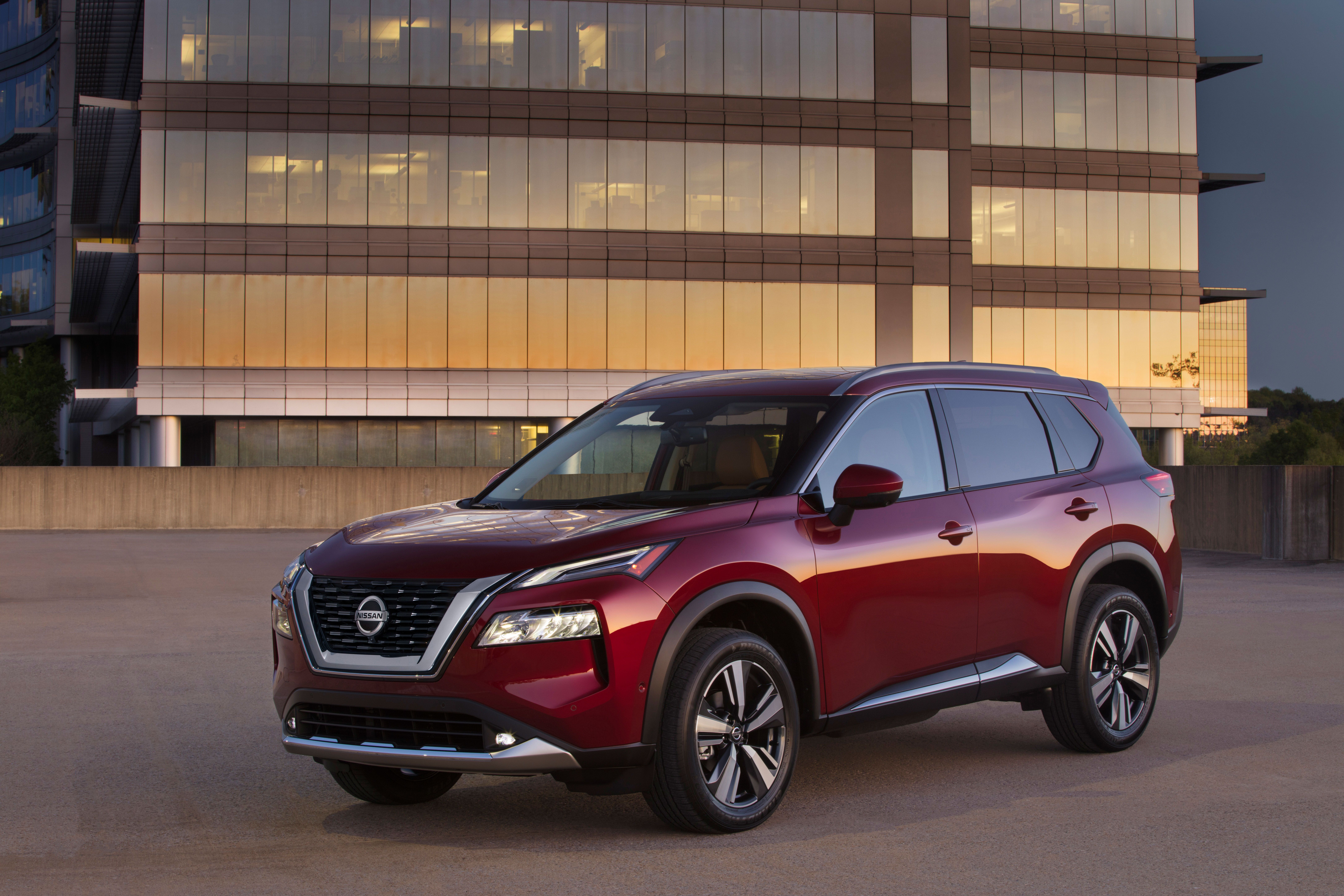 21 Nissan Rogue Review Pricing And Specs