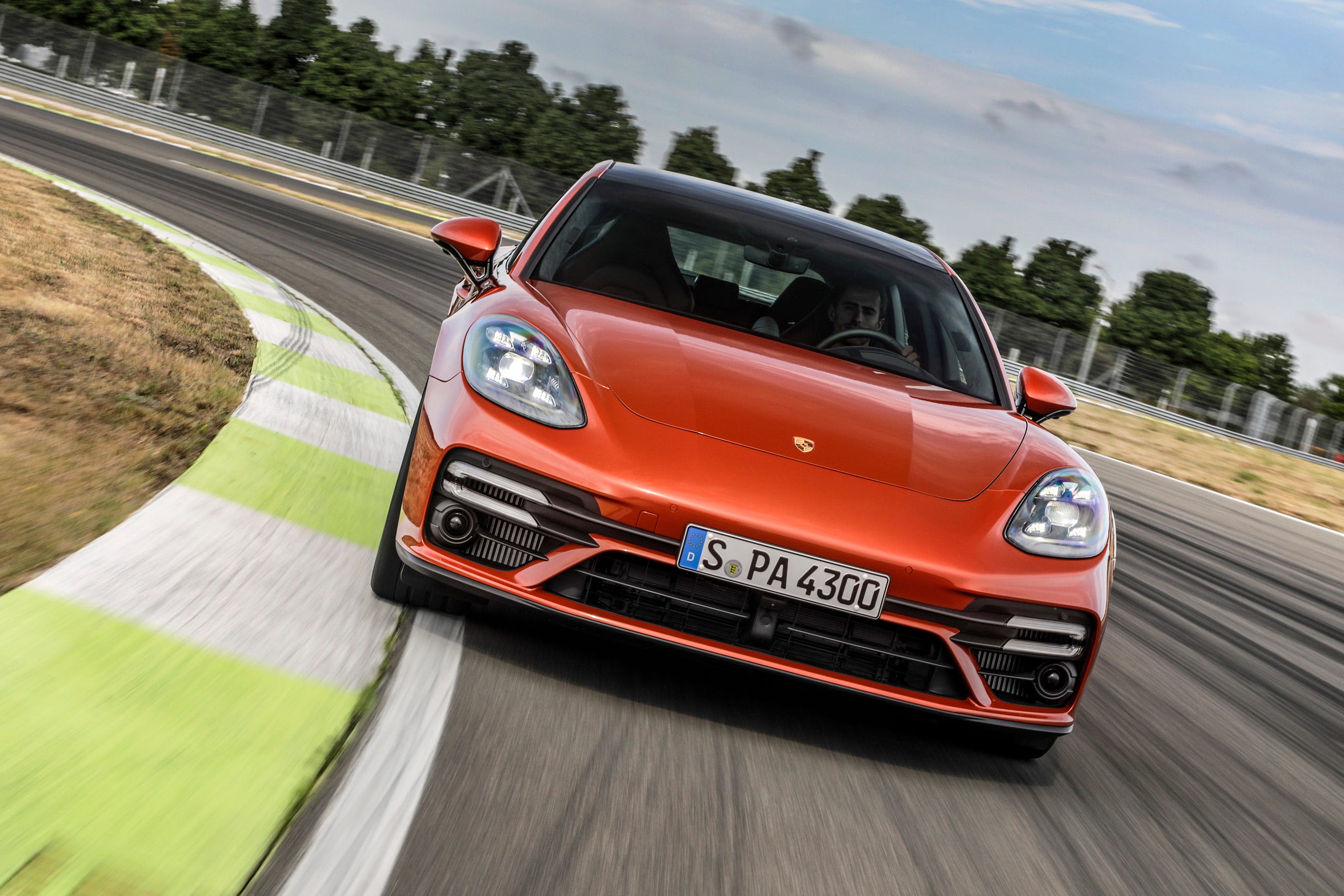 Porsche Panamera Clocked at Almost 170 MPH, Police Say, Driver Earns $2700 Ticket