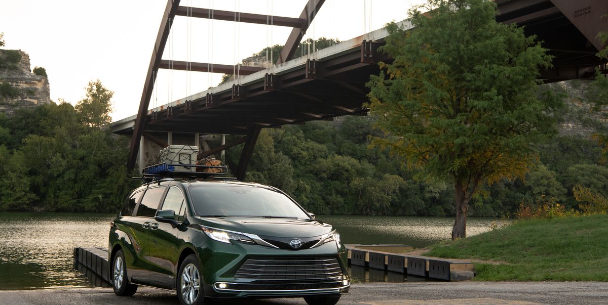2021 Toyota Sienna Goes All Green