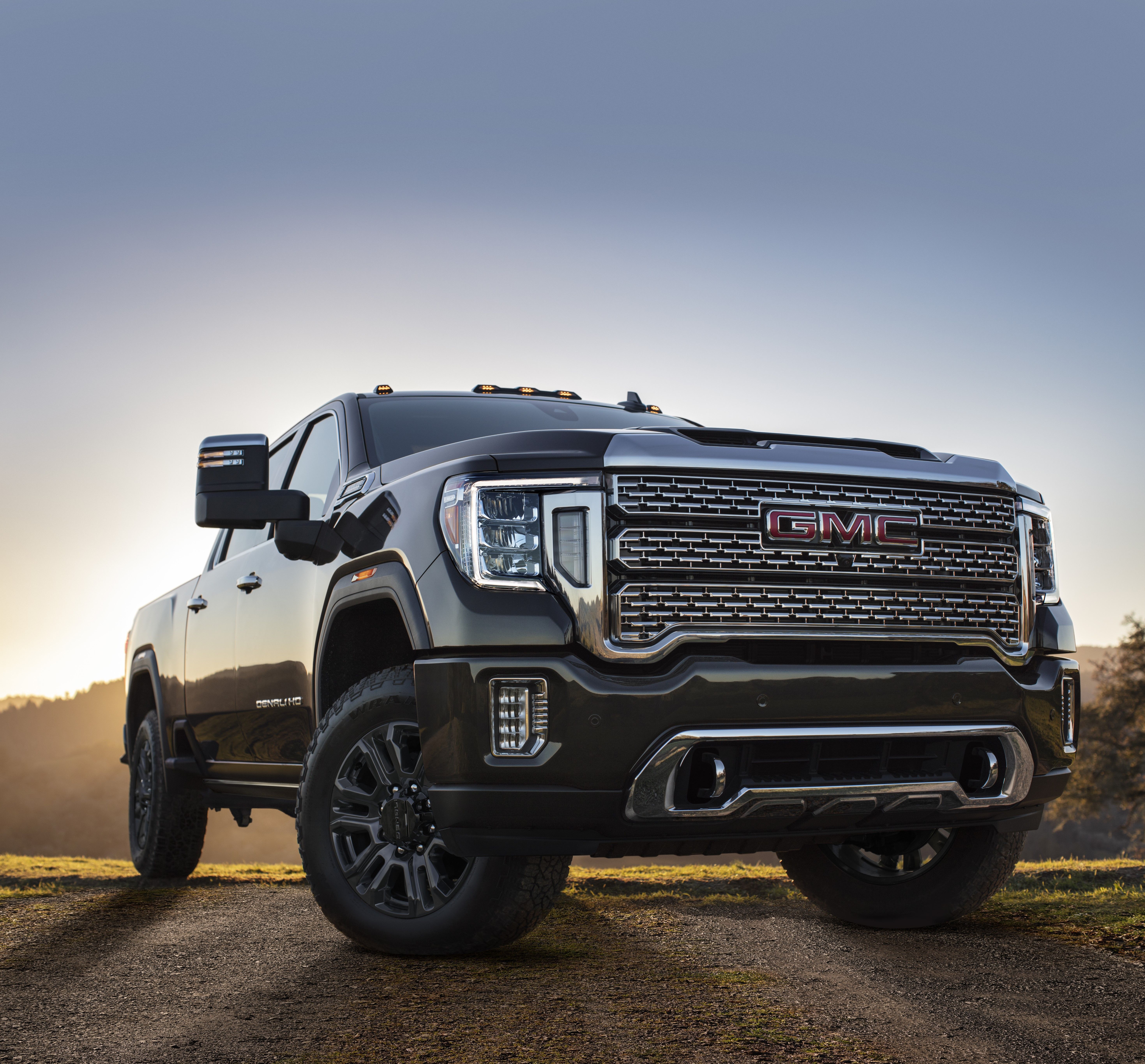 2021 Gmc Sierra Pickup Trucks Feature Tech Based Towing Aids