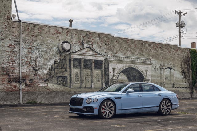 2022 bentley flying spur hybrid