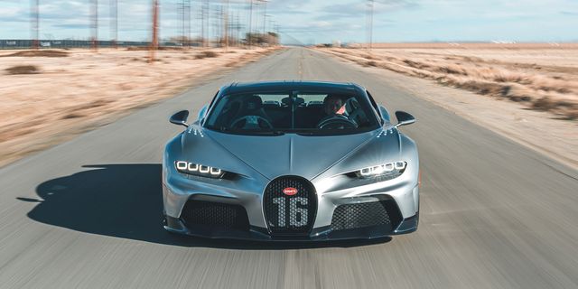 2022-bugatti-chiron-super-sport-102-1647